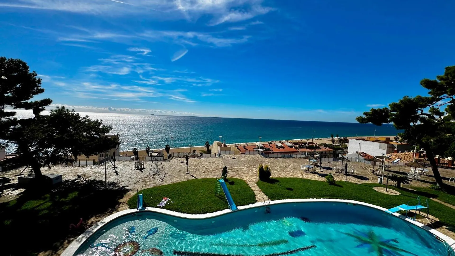 דירה Apartamento Canet De Mar - Primera Linea De Playa - Increibles Vistas Al Mar ספרד